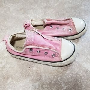 Laceless Converse Girls Shoes